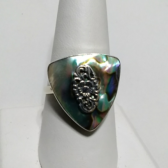 3/$50๐ Abalone Ring - Picture 4 of 7